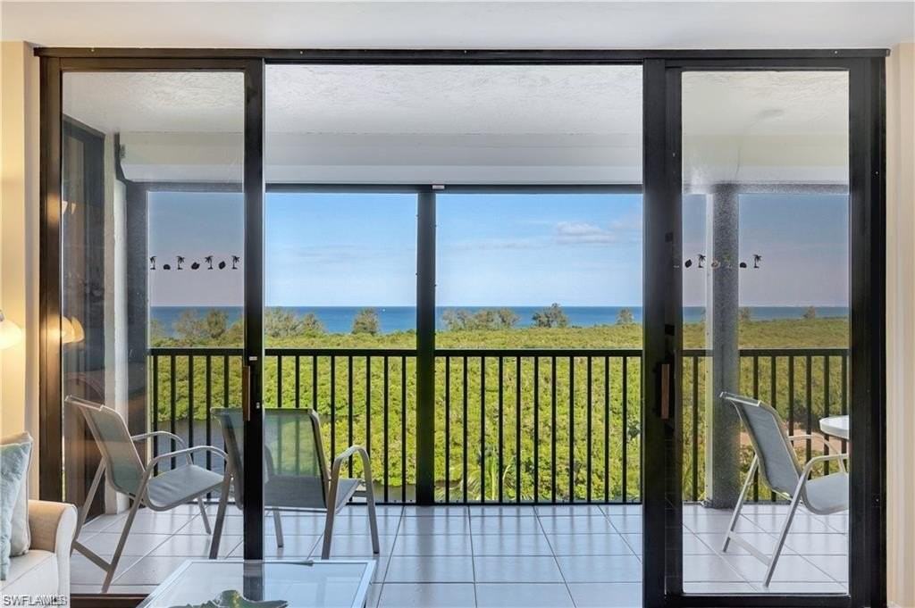 17 Bluebill Ave Apt 904 #904