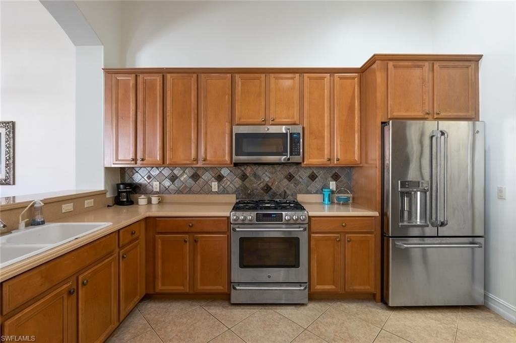 1757 Tarpon Bay Dr S Unit 57 #57 - Photo 7 of 32