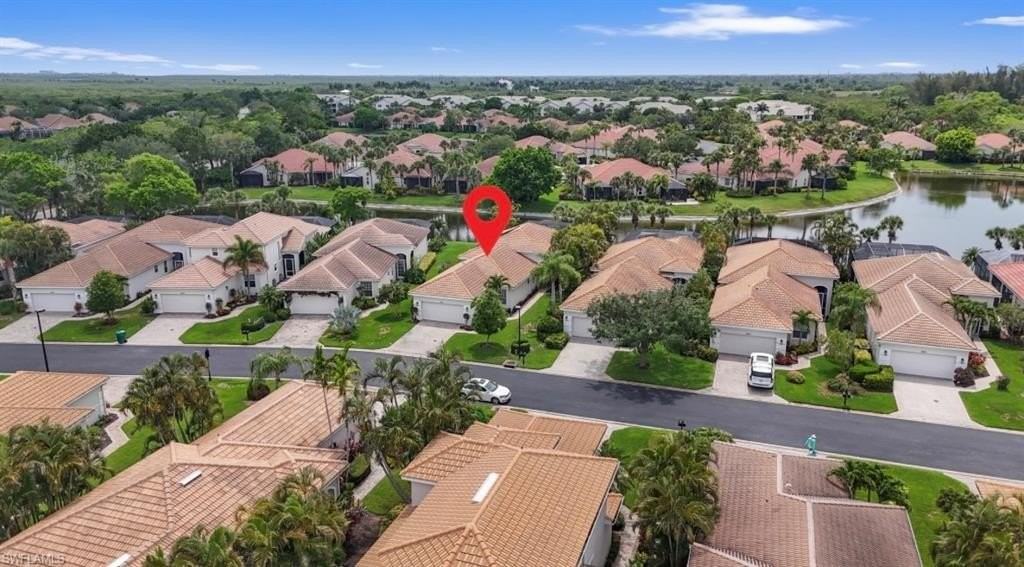 8541 Pepper Tree Way - Photo 5 of 41