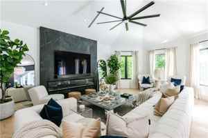 featured image of 681 Katemore Ln