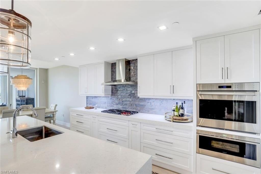 13915 Old Coast Rd Unit 502 #502 - Photo 7 of 31