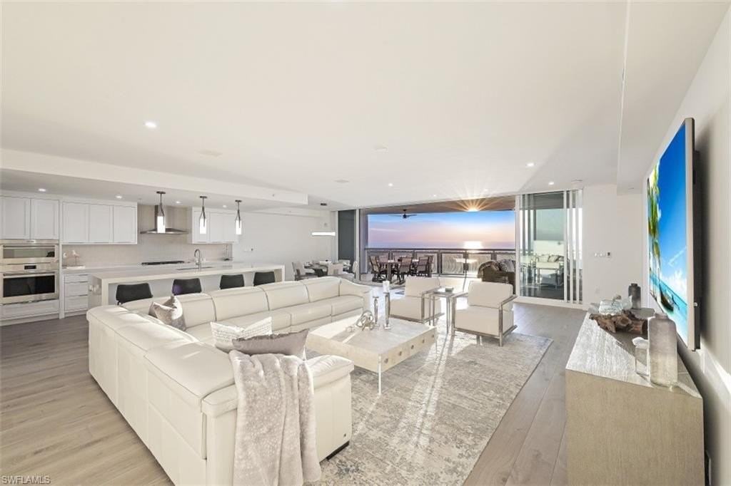 13935 Old Coast Rd Unit 1703 #1703 - Photo 4 of 44