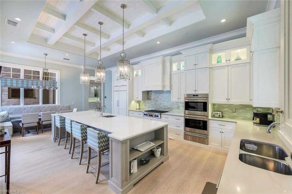 425 Harbour Dr - Photo 7 of 29