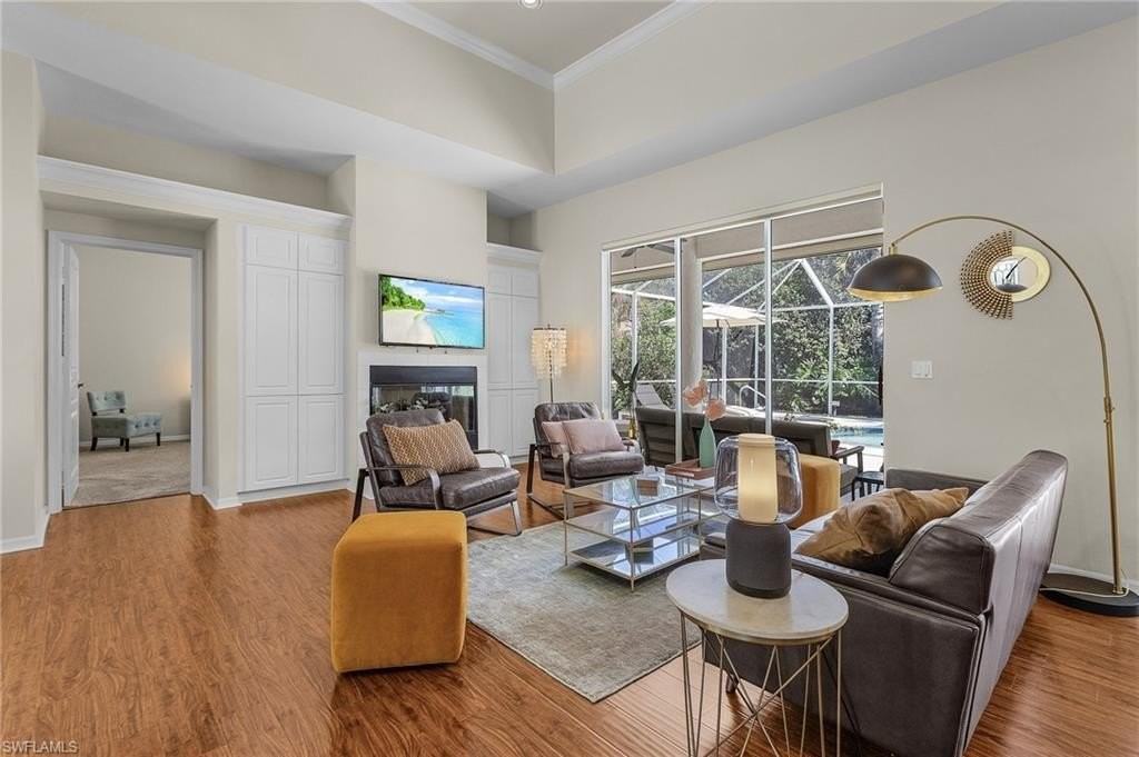 258 Monterey Dr - Photo 5 of 34