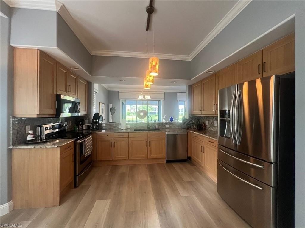 817 Regency Reserve Cir Apt 3901 #3901 - Photo 5 of 35