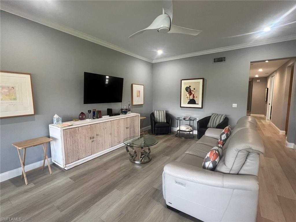 817 Regency Reserve Cir Apt 3901 #3901 - Photo 7 of 35