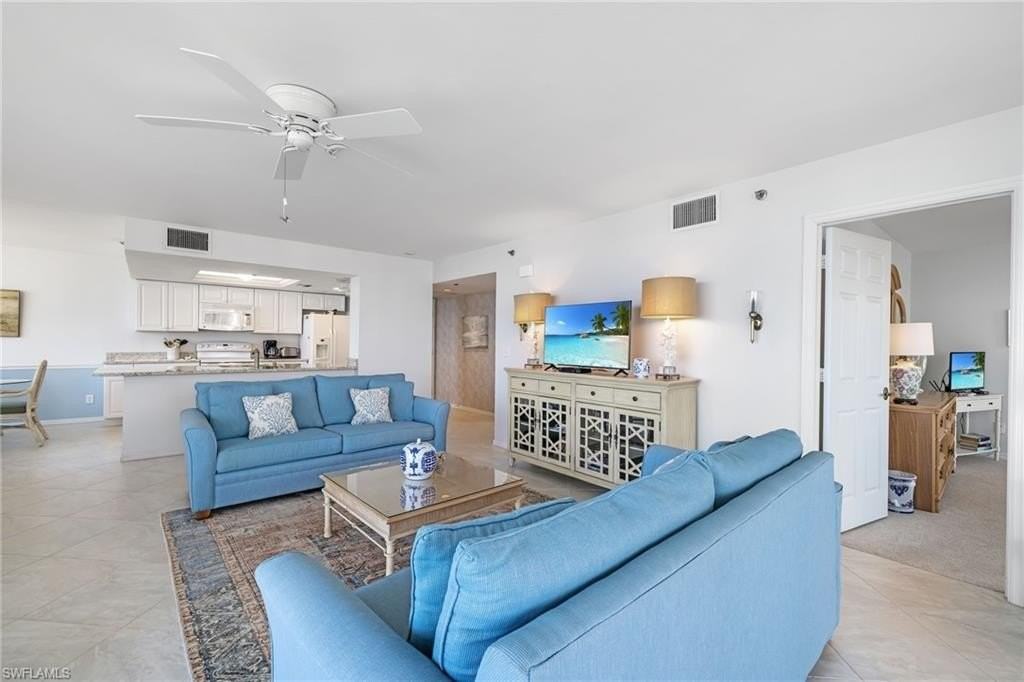 5550 Heron Point Dr #1404 - Photo 5 of 19