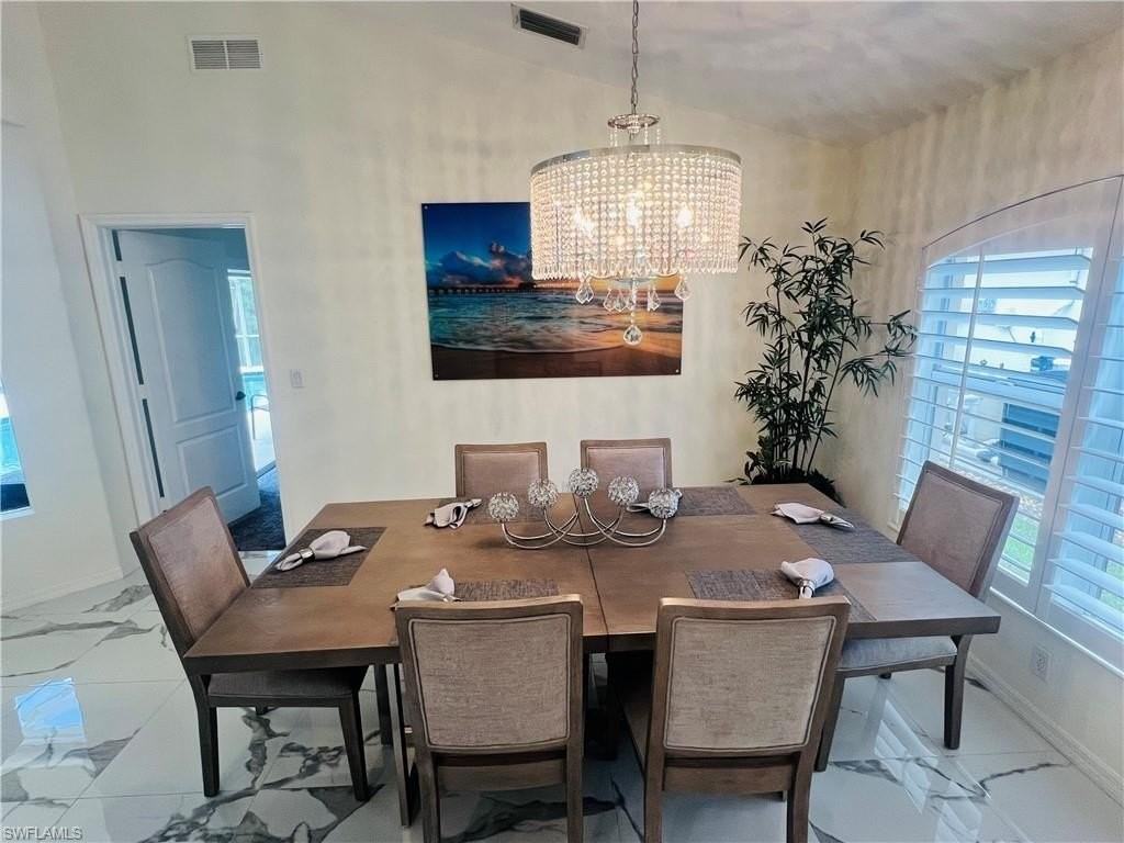 1031 Tivoli Ln - Photo 4 of 20