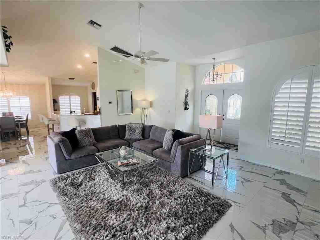 1031 Tivoli Ln - Photo 5 of 20