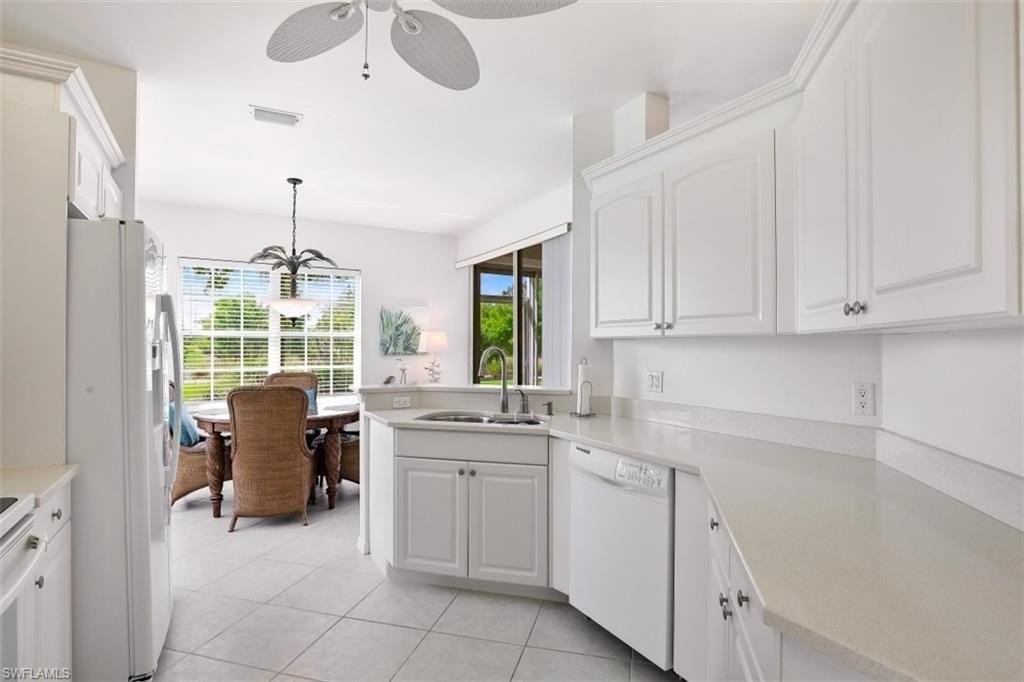 5870 Three Iron Dr Unit 4-401 #4-401 - Photo 5 of 19