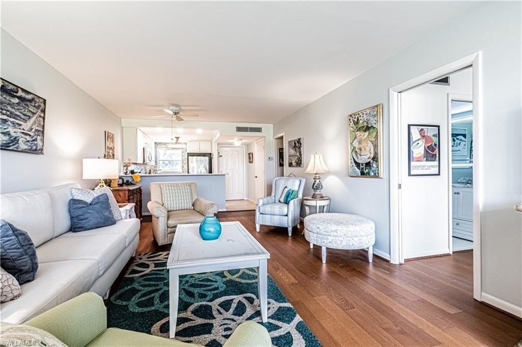 1 High Point Cir W Apt 102 #102 - Photo 2 of 35