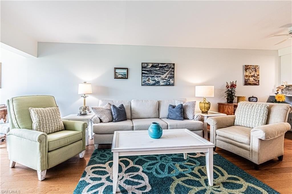 1 High Point Cir W Apt 102 #102 - Photo 4 of 35