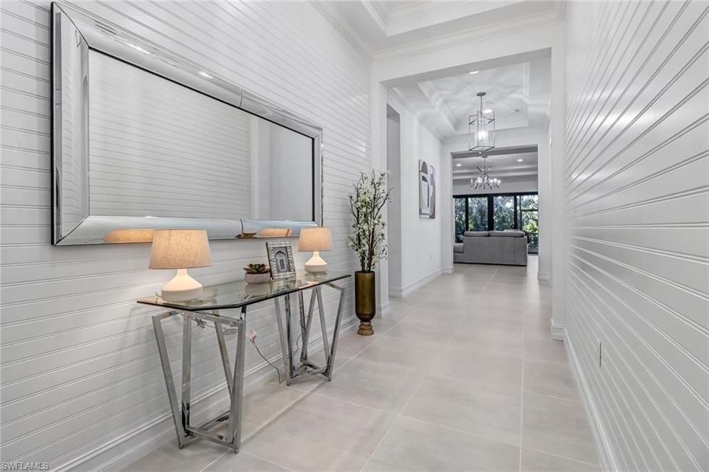 9264 Glenforest Dr - Photo 4 of 37