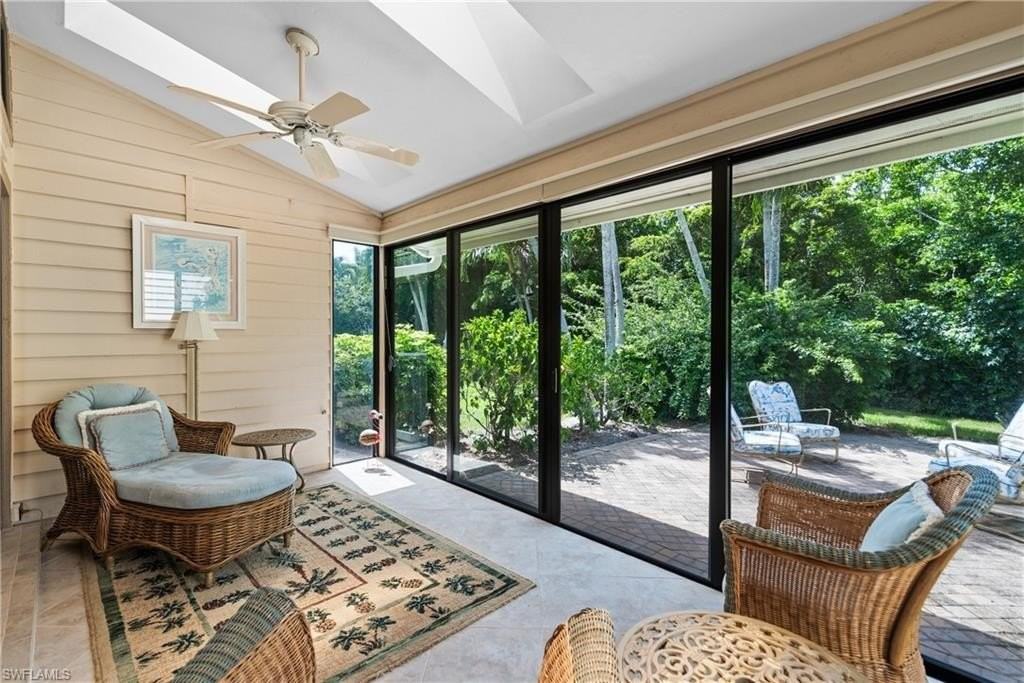 6658 Trident Way Unit J4 #J4 - Photo 5 of 26