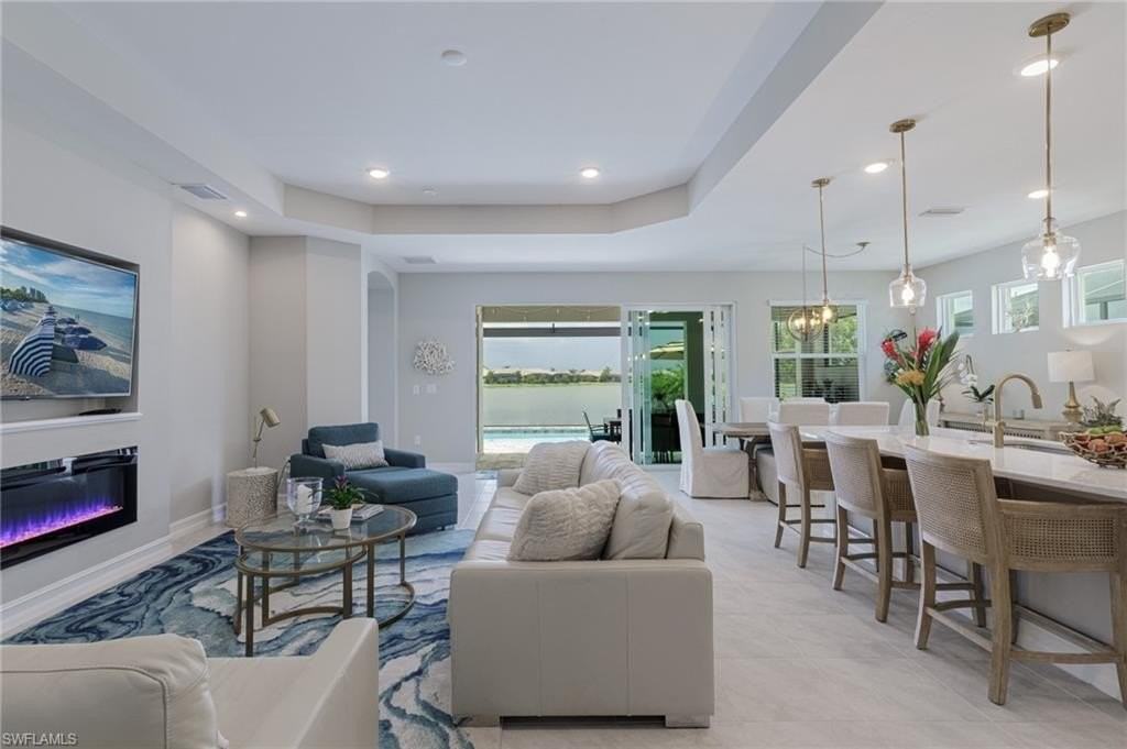 14614 Stillwater Way - Photo 5 of 47