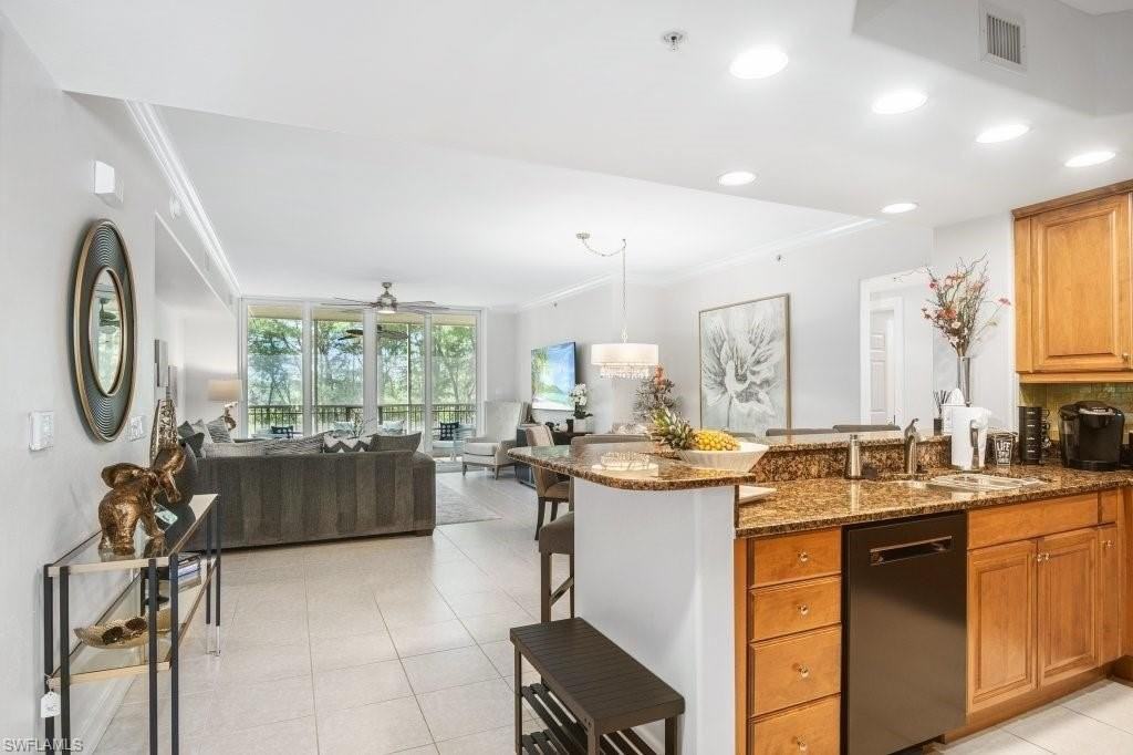 2728 Tiburon Blvd E #A203 - Photo 4 of 33