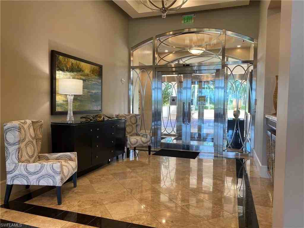 23850 Via Italia Cir #605 - Photo 5 of 42