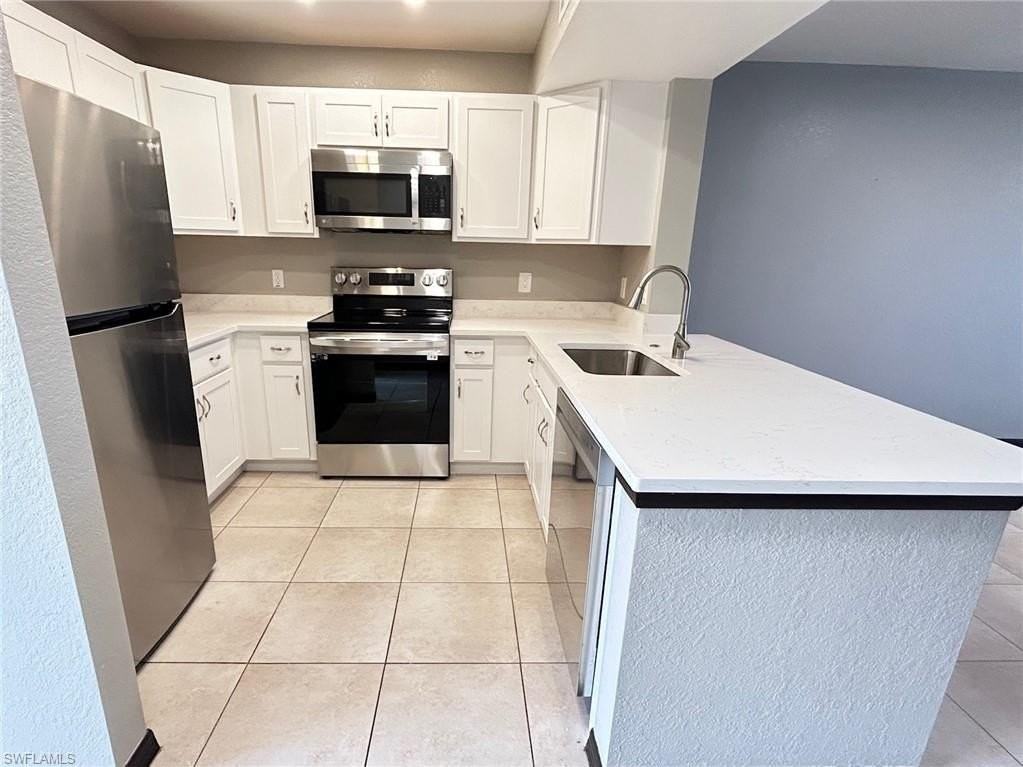 8284 Key Royal Cir Apt 1323 #1323 - Photo 3 of 16