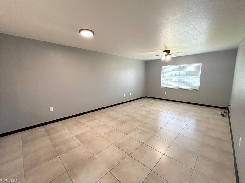 8284 Key Royal Cir Apt 1323 #1323 - Photo 6 of 16