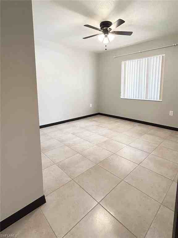 8284 Key Royal Cir Apt 1323 #1323 - Photo 7 of 16