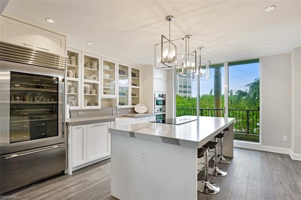 8720 Bay Colony Dr Apt 304 #304 - Photo 7 of 18