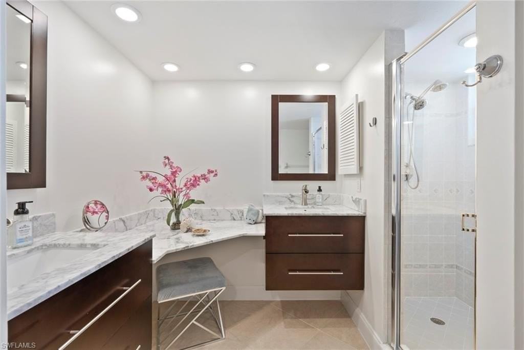 5550 Heron Point Dr #1902 - Photo 4 of 16