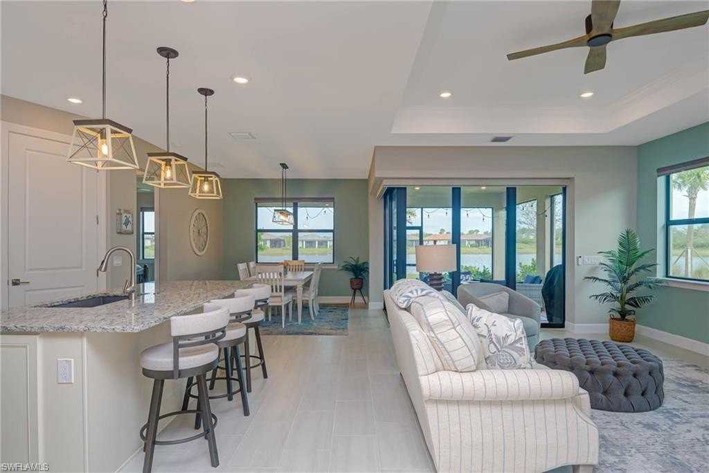 6217 Harmony Dr - Photo 3 of 42