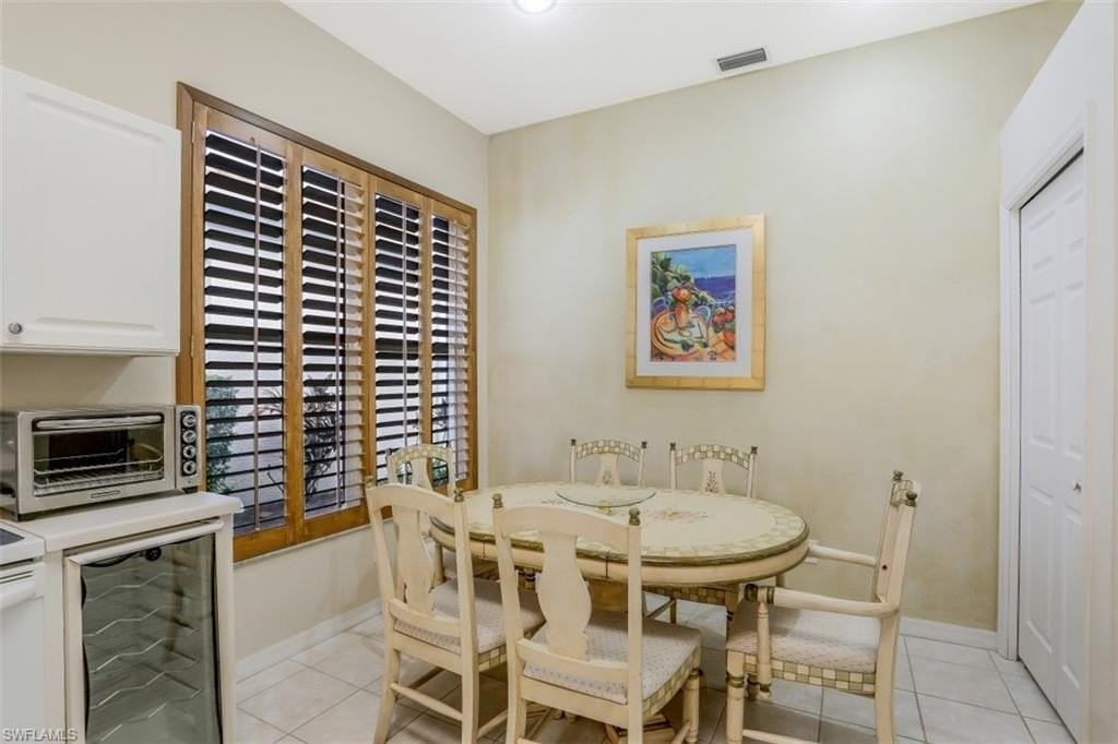 1818 Leamington Ln - Photo 6 of 43