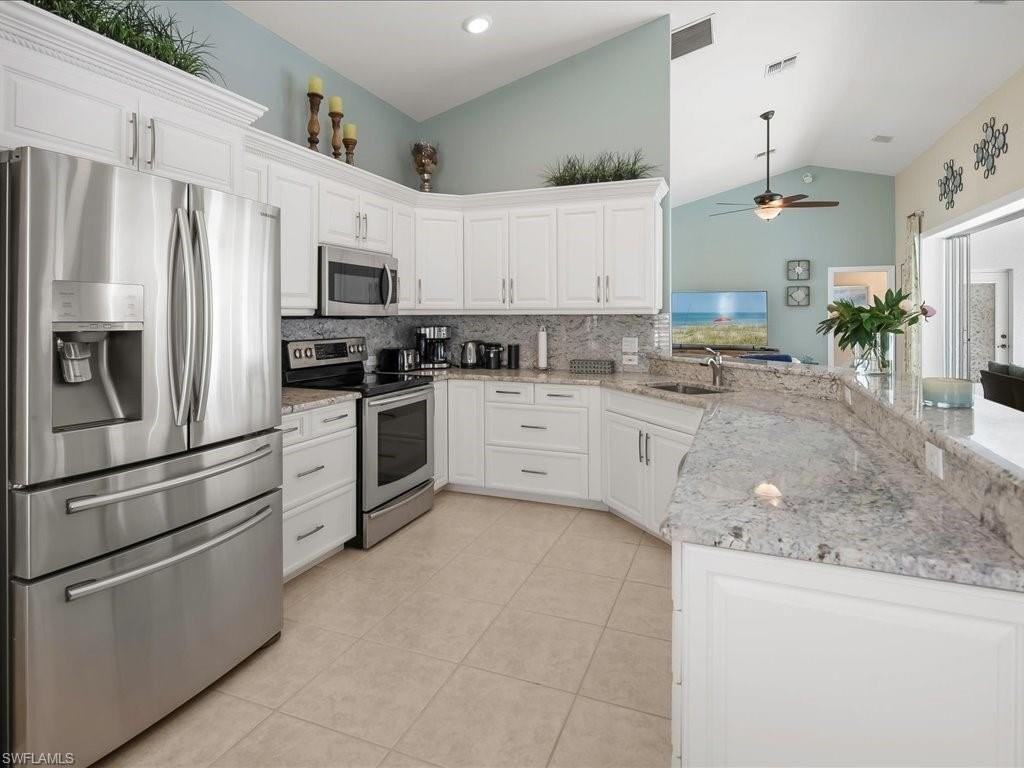 2026 Terrazzo Ln - Photo 7 of 39