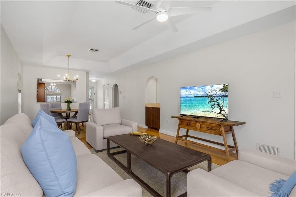 701 Augusta Blvd Unit 701-8 #701-8 - Photo 4 of 30