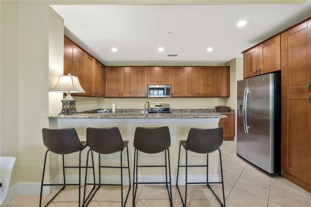 9209 Museo Cir Unit 102 #102 - Photo 5 of 18