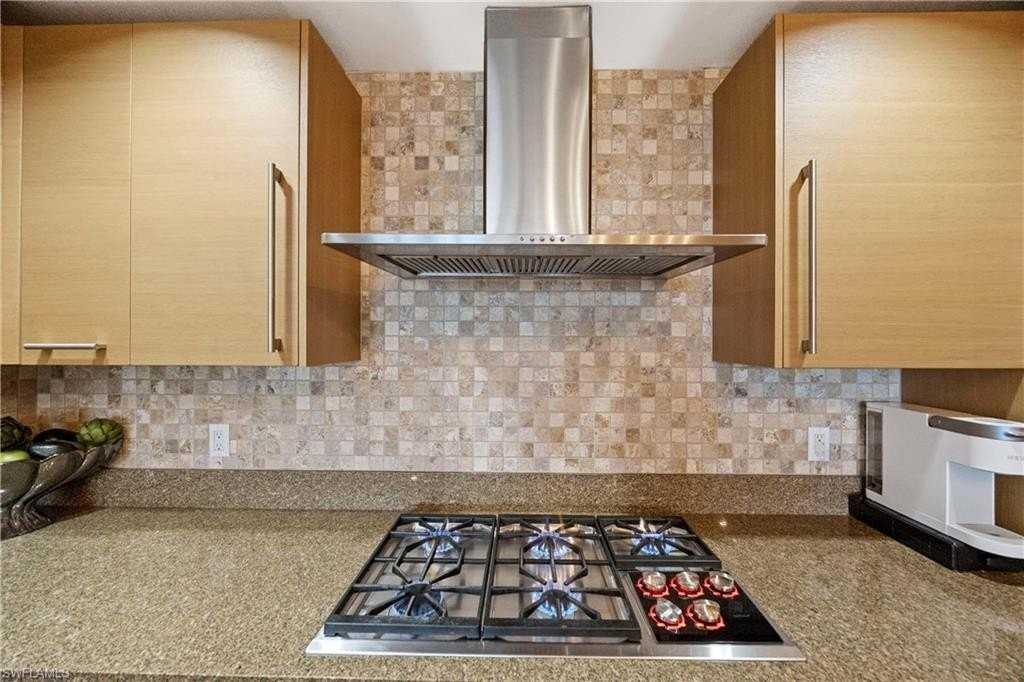 13675 Vanderbilt Dr Unit I406 #I406 - Photo 5 of 43