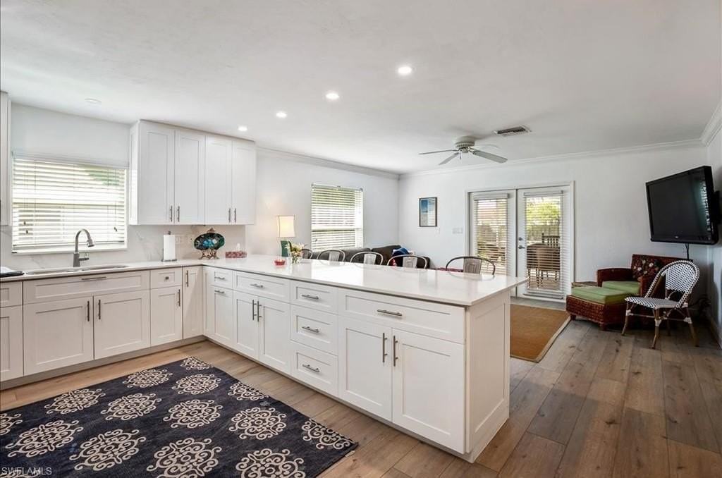 552 105th Ave N - Photo 5 of 17