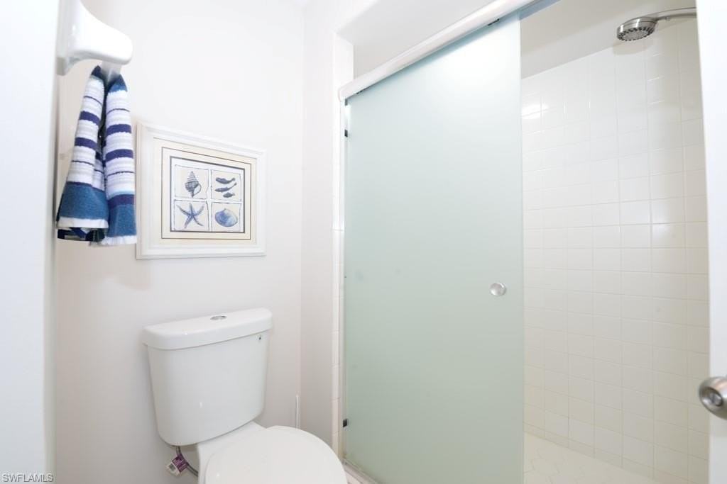 13050 Amberley Ct Apt 708 #708 - Photo 6 of 20