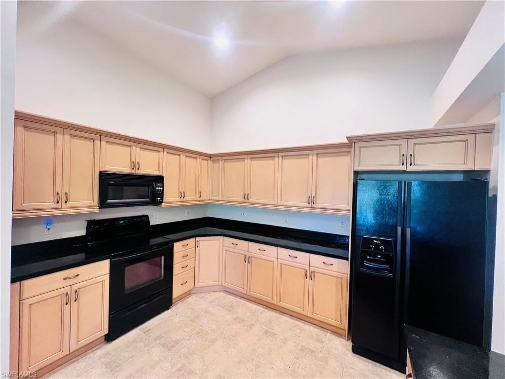 3981 Bennett Ln - Photo 2 of 15