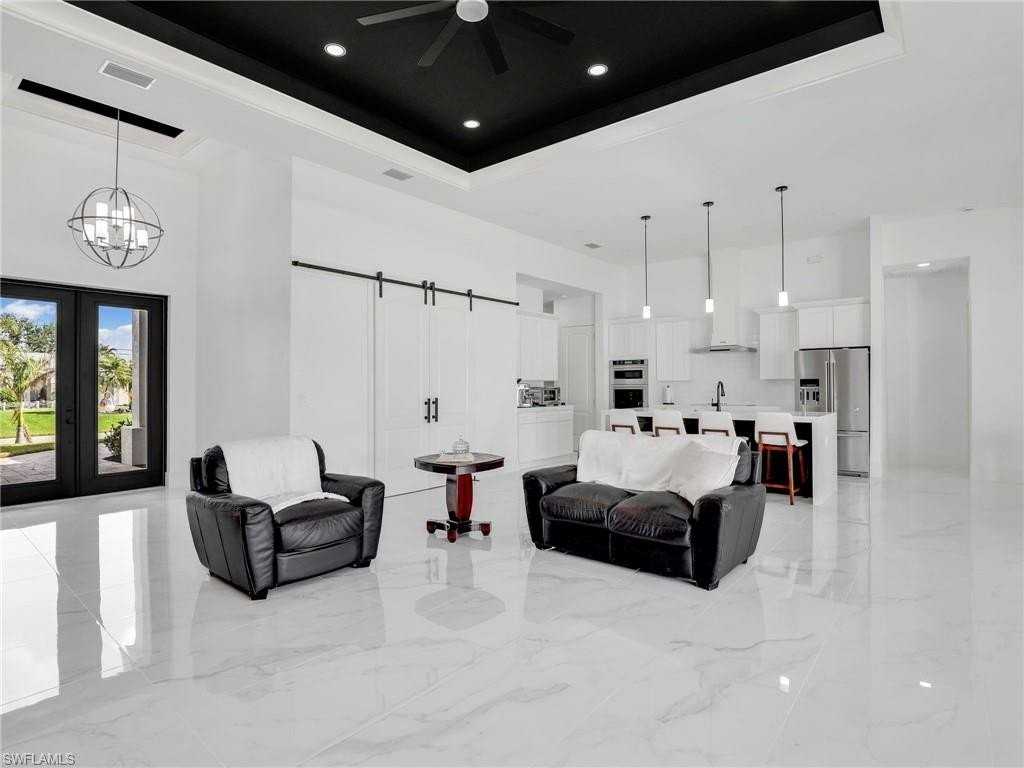 2506 Sw 24th Ct - Photo 5 of 30