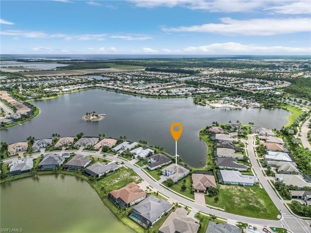 14226 Charthouse Cir - Photo 3 of 46