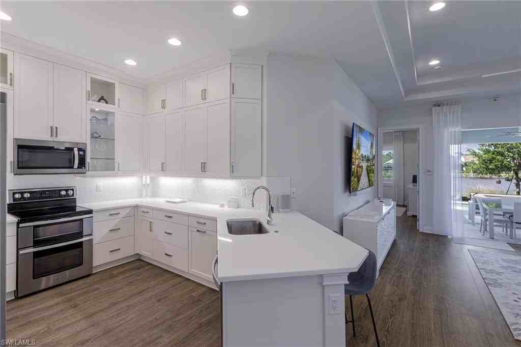 6365 Arriba Ave - Photo 5 of 34