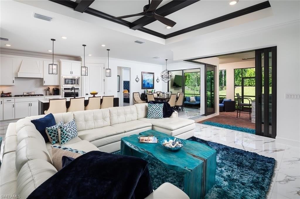 6770 Pennyroyal Dr - Photo 4 of 29