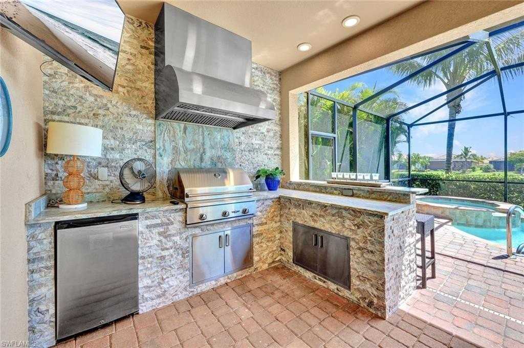 28691 Derry Ct - Photo 3 of 27