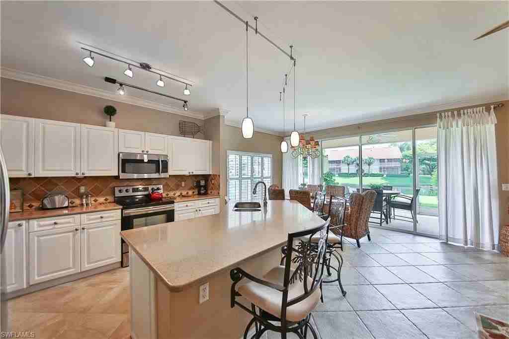 5105 Cedar Springs Dr Apt 101 #101 - Photo 4 of 30