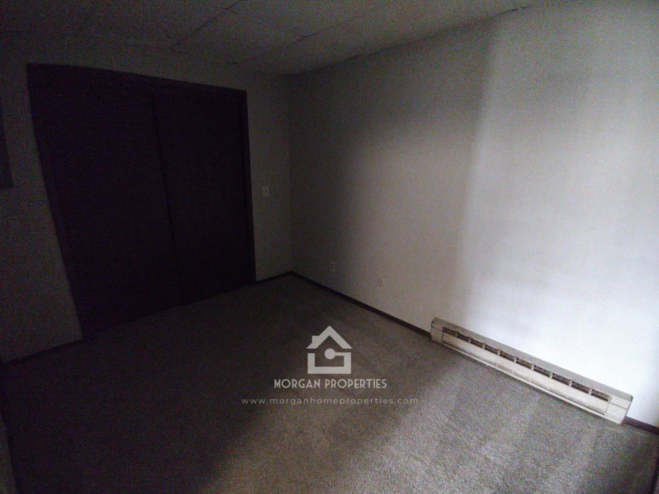 217 W WASHINGTON ALEXANDRIA - Photo 4 of 5