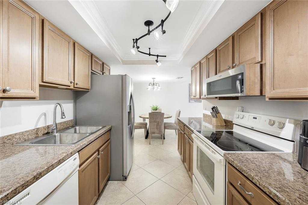 3625 Boca Ciega Dr Apt 204 #204 - Photo 6 of 20