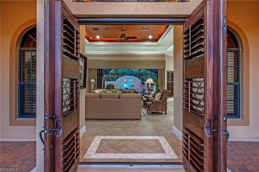 967 Tivoli Dr - Photo 5 of 42