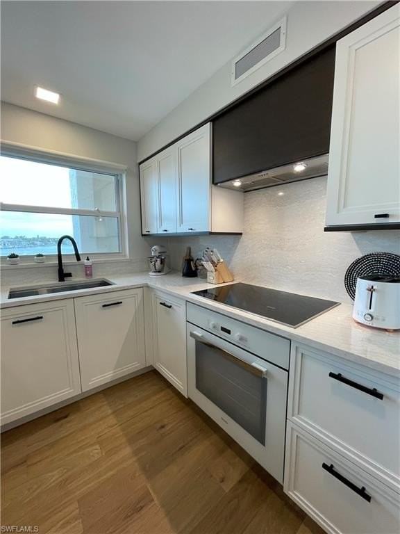 3500 Gulf Shore Blvd N Apt 406 #406 - Photo 2 of 25