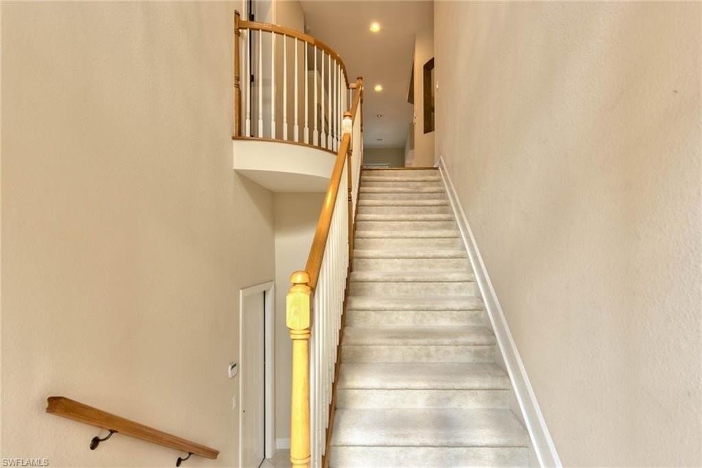 9657 Cypress Hammock Cir Apt 202 #202 - Photo 5 of 35