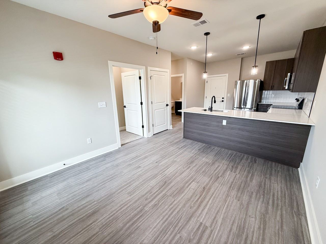 110 Southwest Market Street - Photo 6 of 50