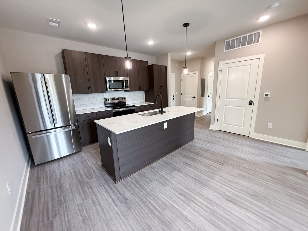 110 Southwest Market Street - Photo 2 of 50