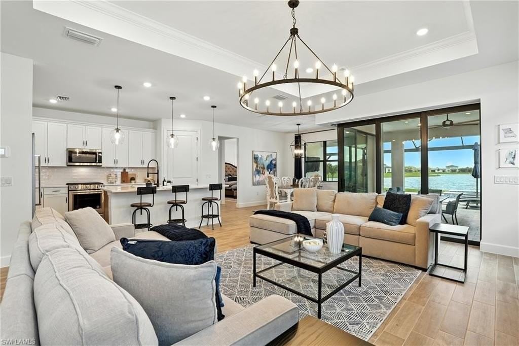 18282 Parksville Dr - Photo 2 of 50