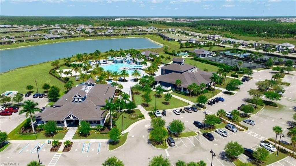 19724 The Place Blvd - Photo 3 of 36